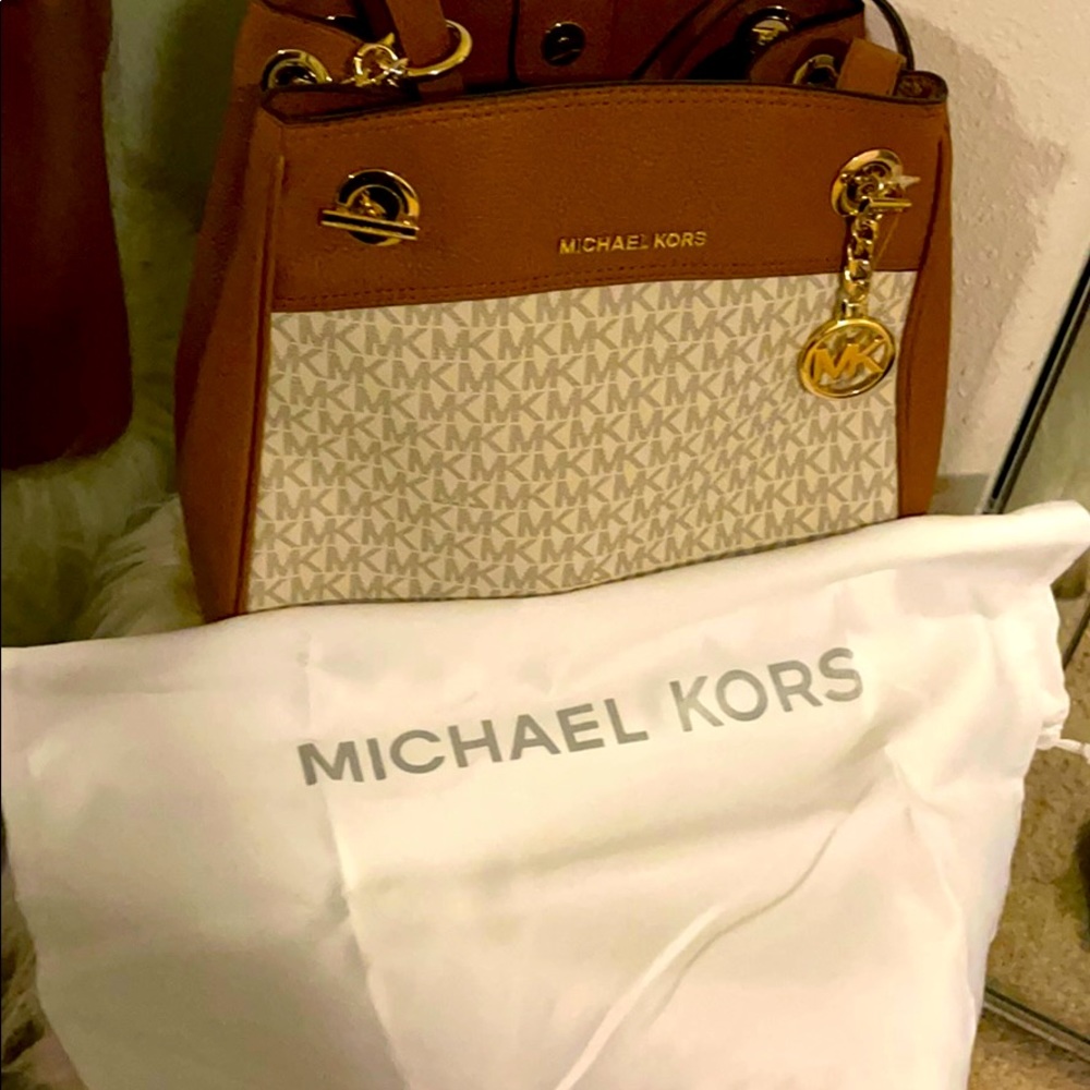 Michael Kors bag